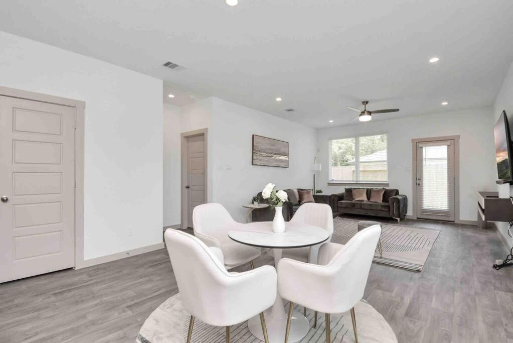 4Bedroom Escape - Near Med Center With Backyard Houston Buitenkant foto