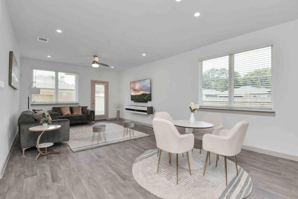4Bedroom Escape - Near Med Center With Backyard Houston Buitenkant foto